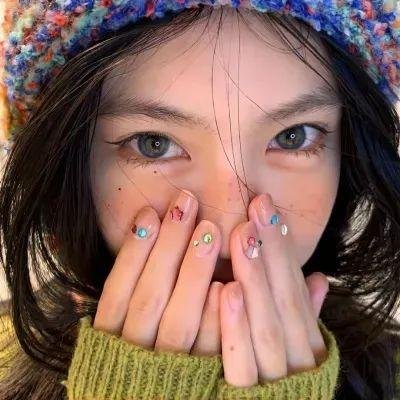 突如其来的假期 海报